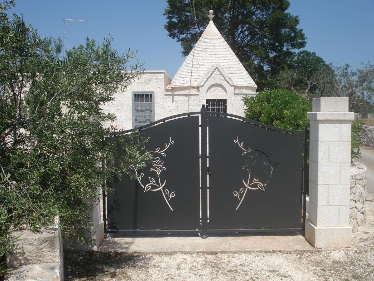 Trullo Salamina Villa Cisternino Ruang foto