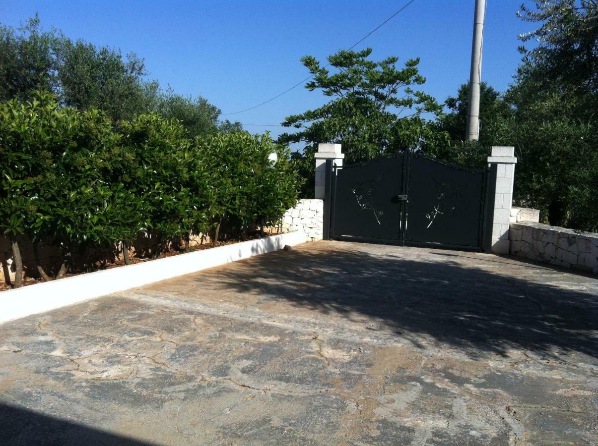 Trullo Salamina Villa Cisternino Bagian luar foto